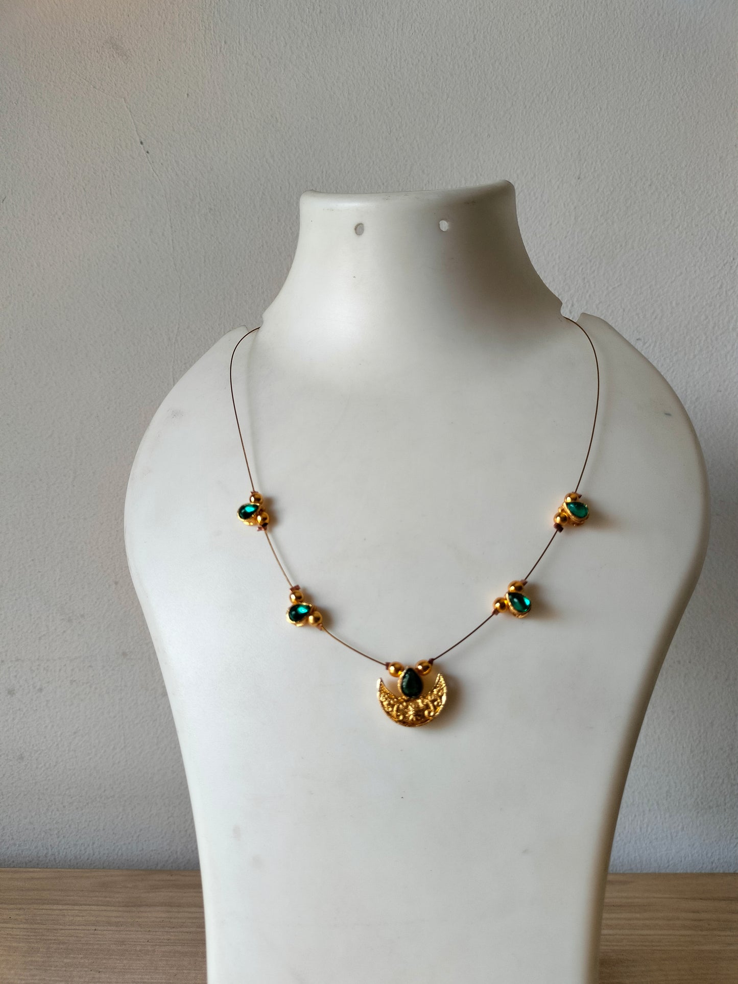 Green Invisible Chain Necklace