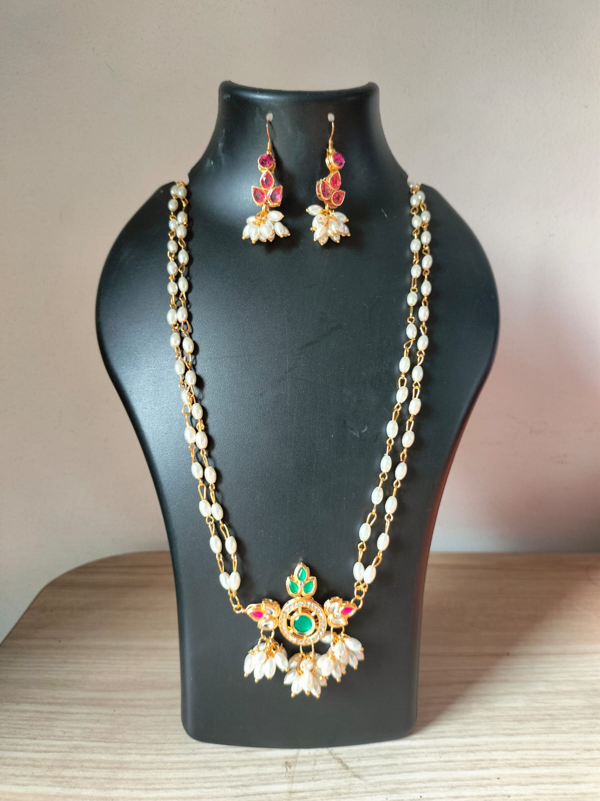 Shahi Koriv Pendant Haar