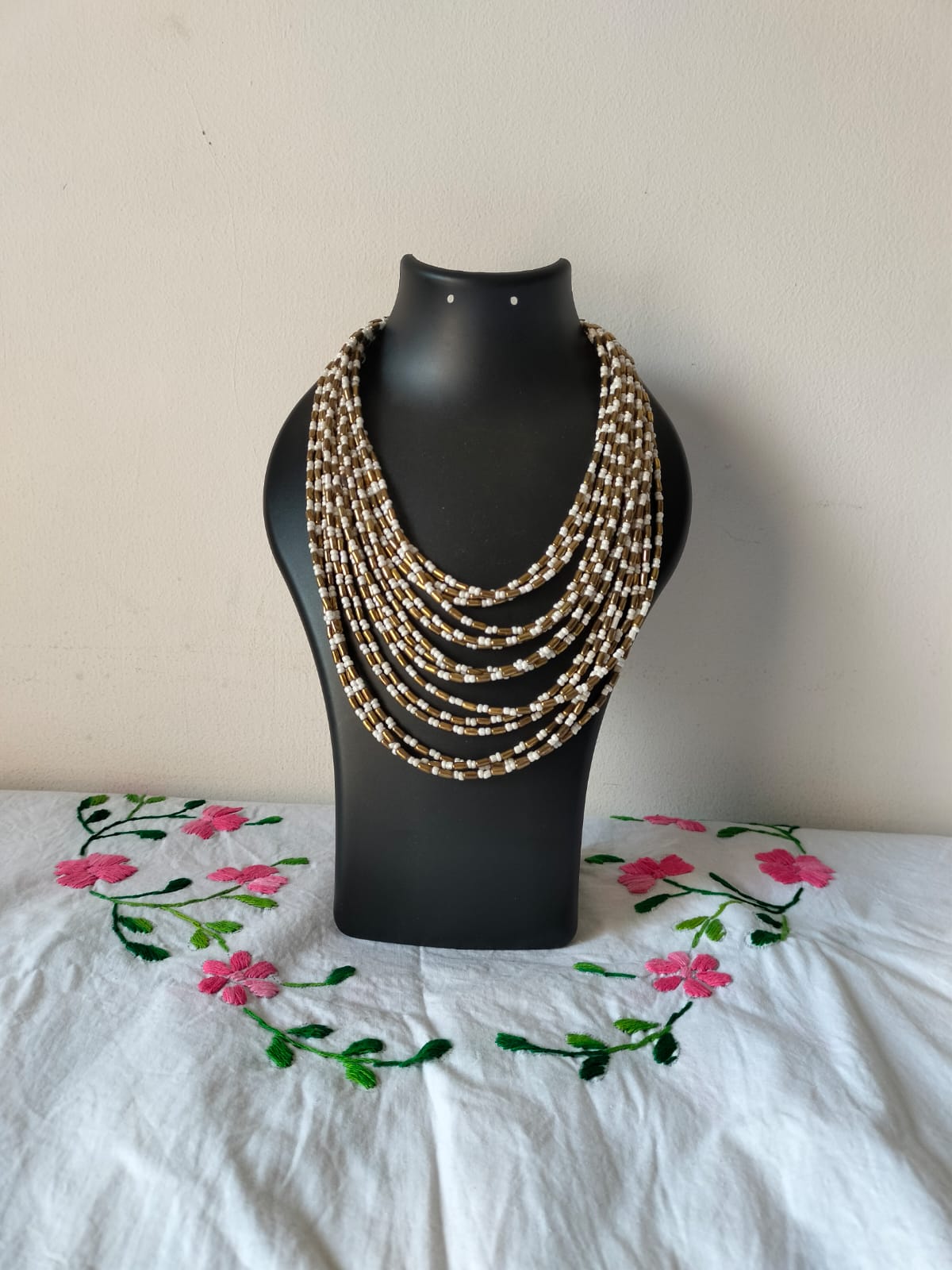 Pearl Glow Necklace