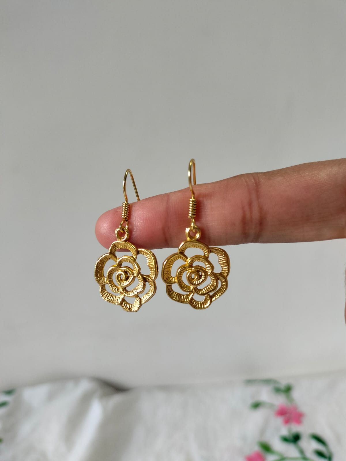 Delicate Gold-Plated Rose Flower Cut-Out Dangle Earrings