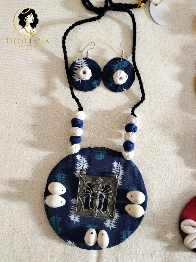 Indigo Divine Thread Necklace Set