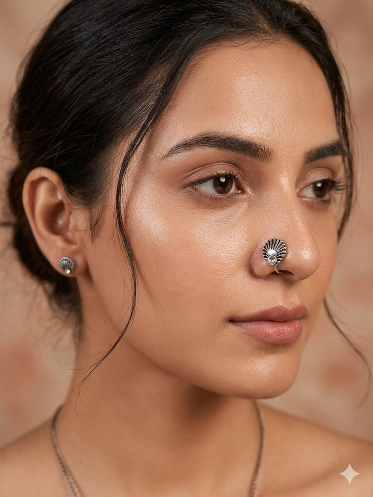 The Jali Seashell Nose Cuff