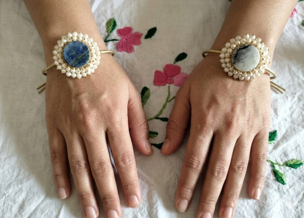Pearl-Encrusted Gemstone Kada