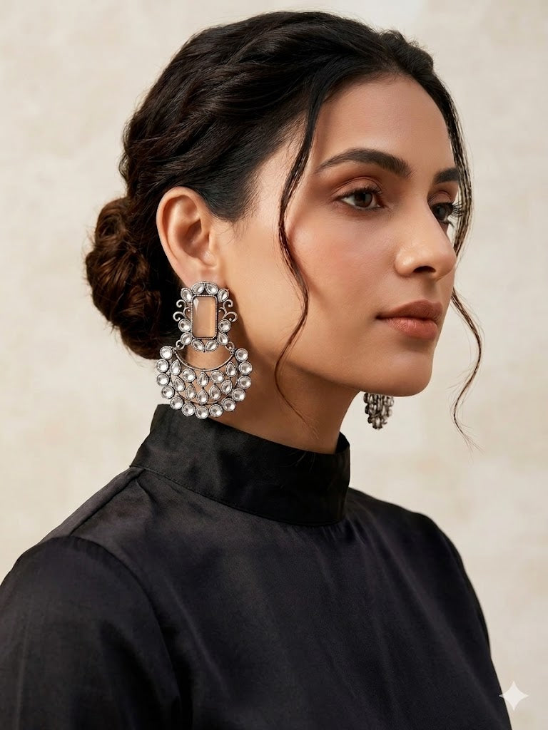 The Noor Kundan Chandbalis