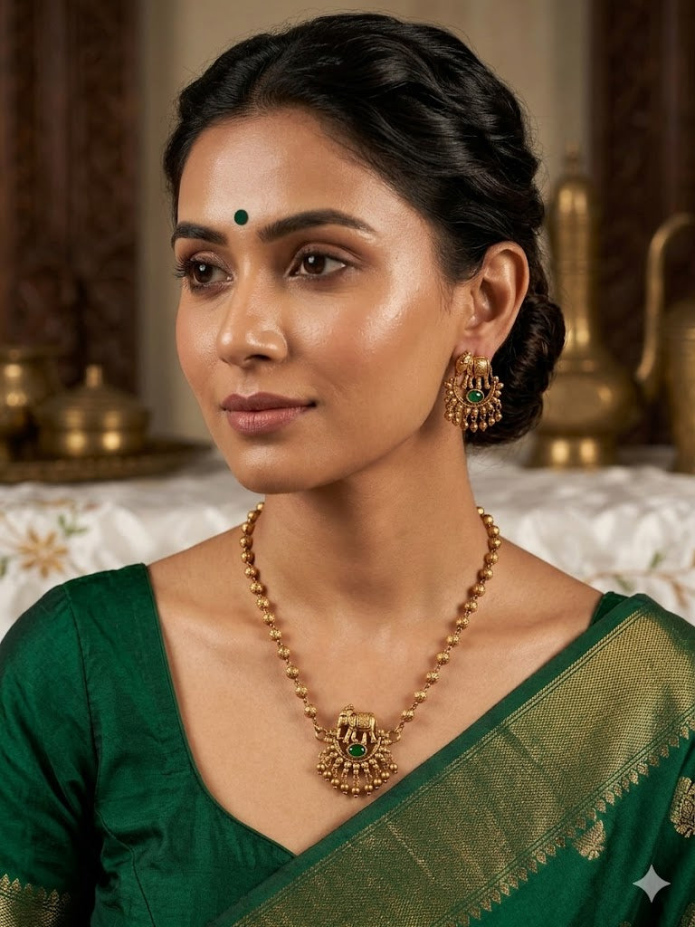 Gilded Bloom Pearl Drop Necklace Set