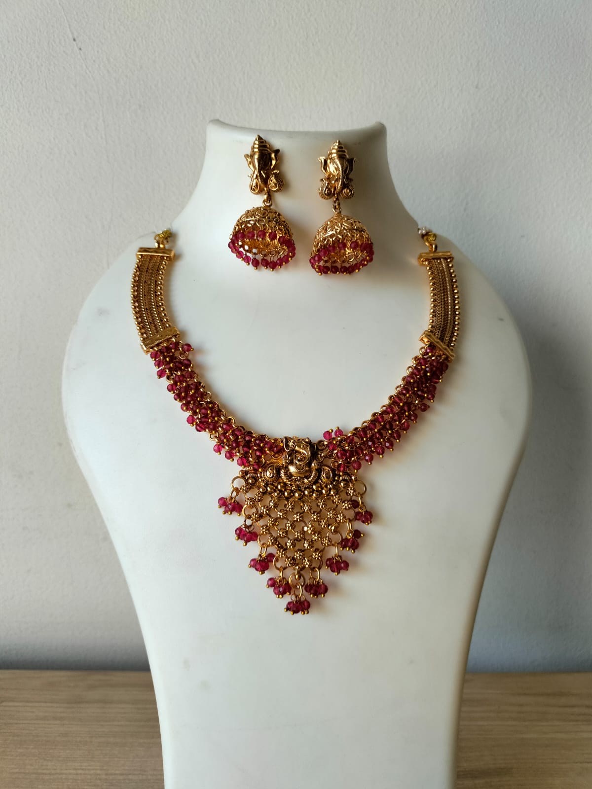 Royal Ruby-Toned Guttapusalu Choker Set