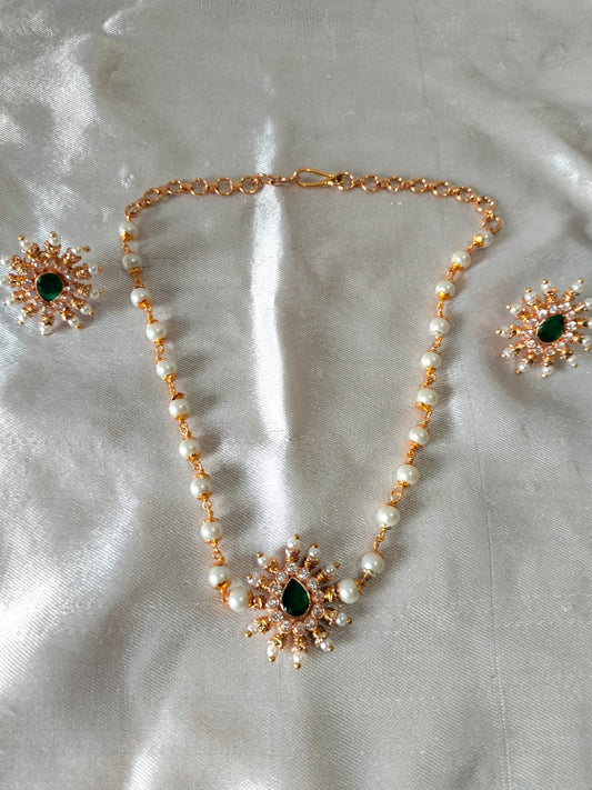 Midnight Pearl Sunburst Necklace Set
