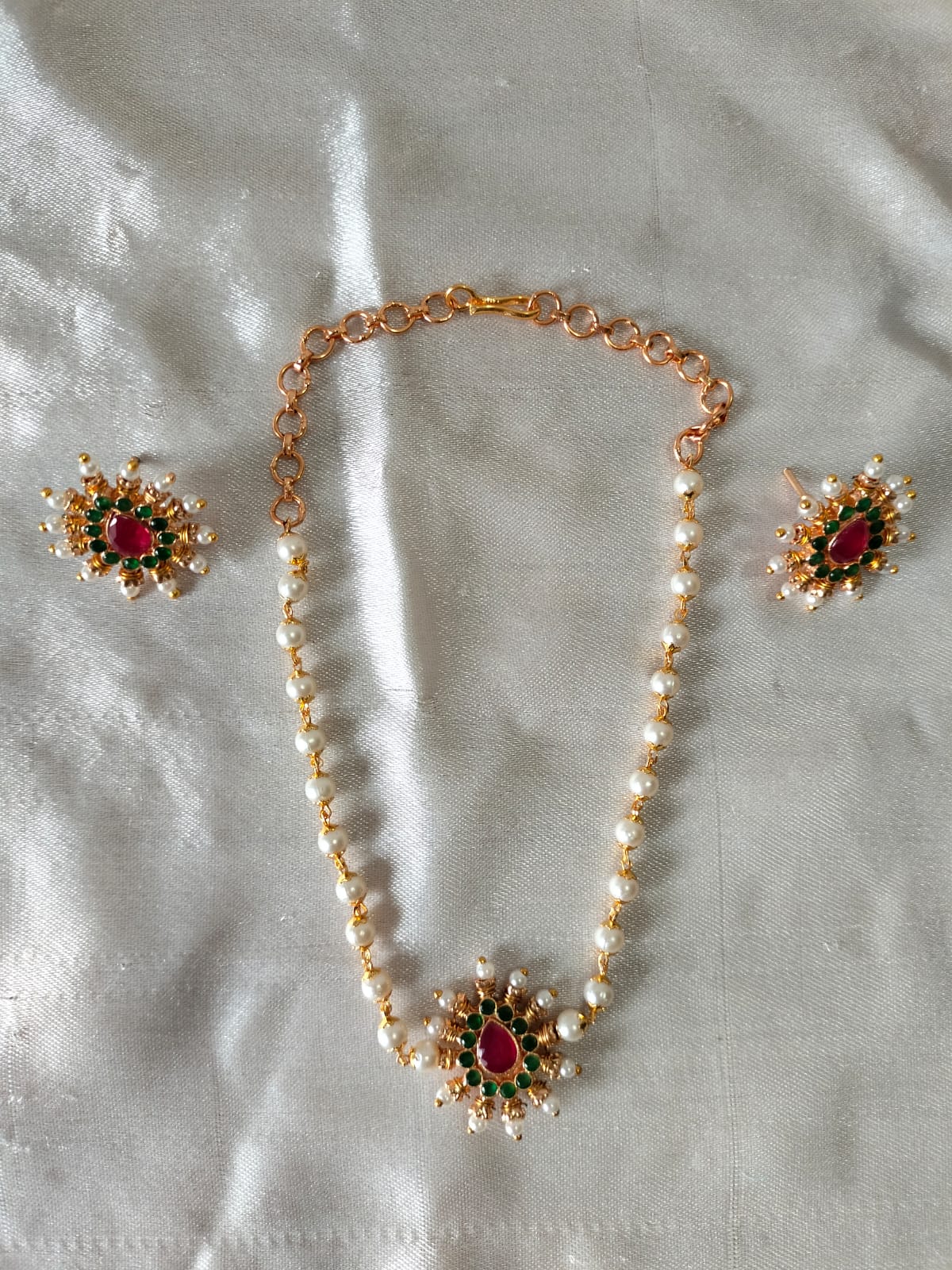 Ornate Floral Medallion Mala