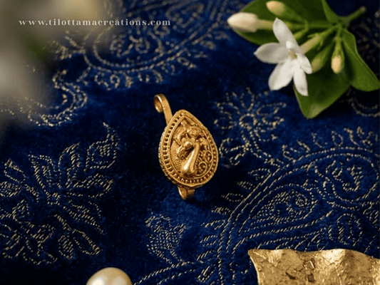 The Mayura Teardrop Nosecuff