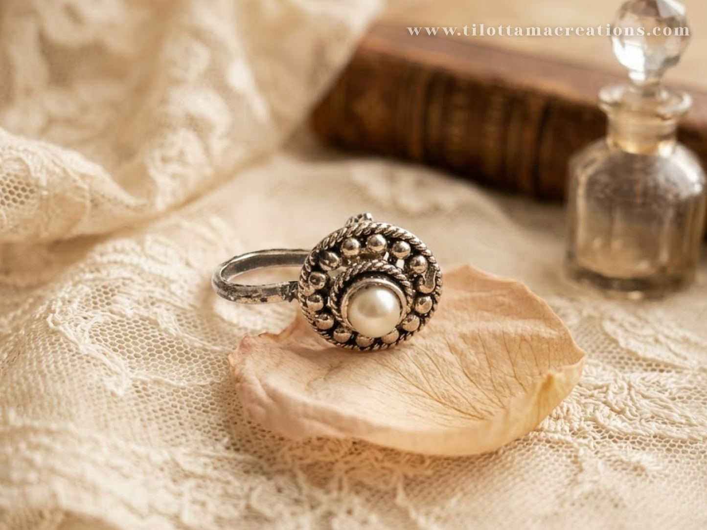The "Vintage Pearl" Nose Pin