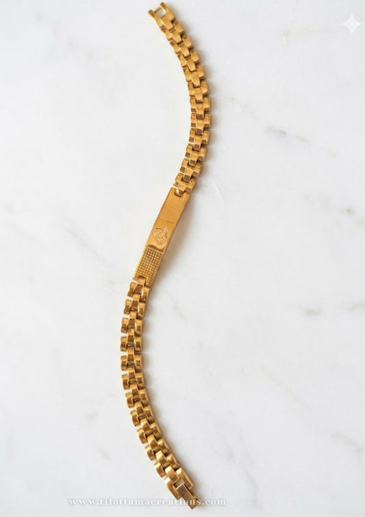 The Sovereign Embossed Link