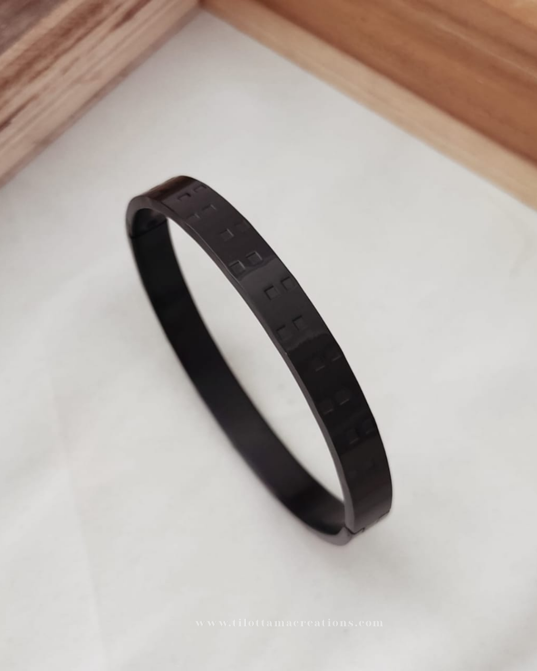 The Stealth Grid Bracelet