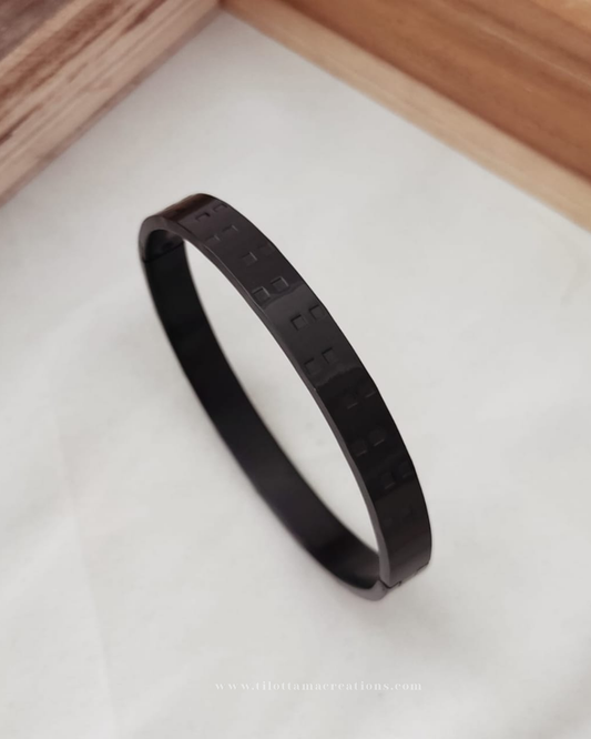 The Stealth Grid Bracelet