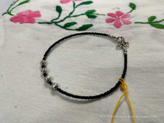 The Aura Anklet