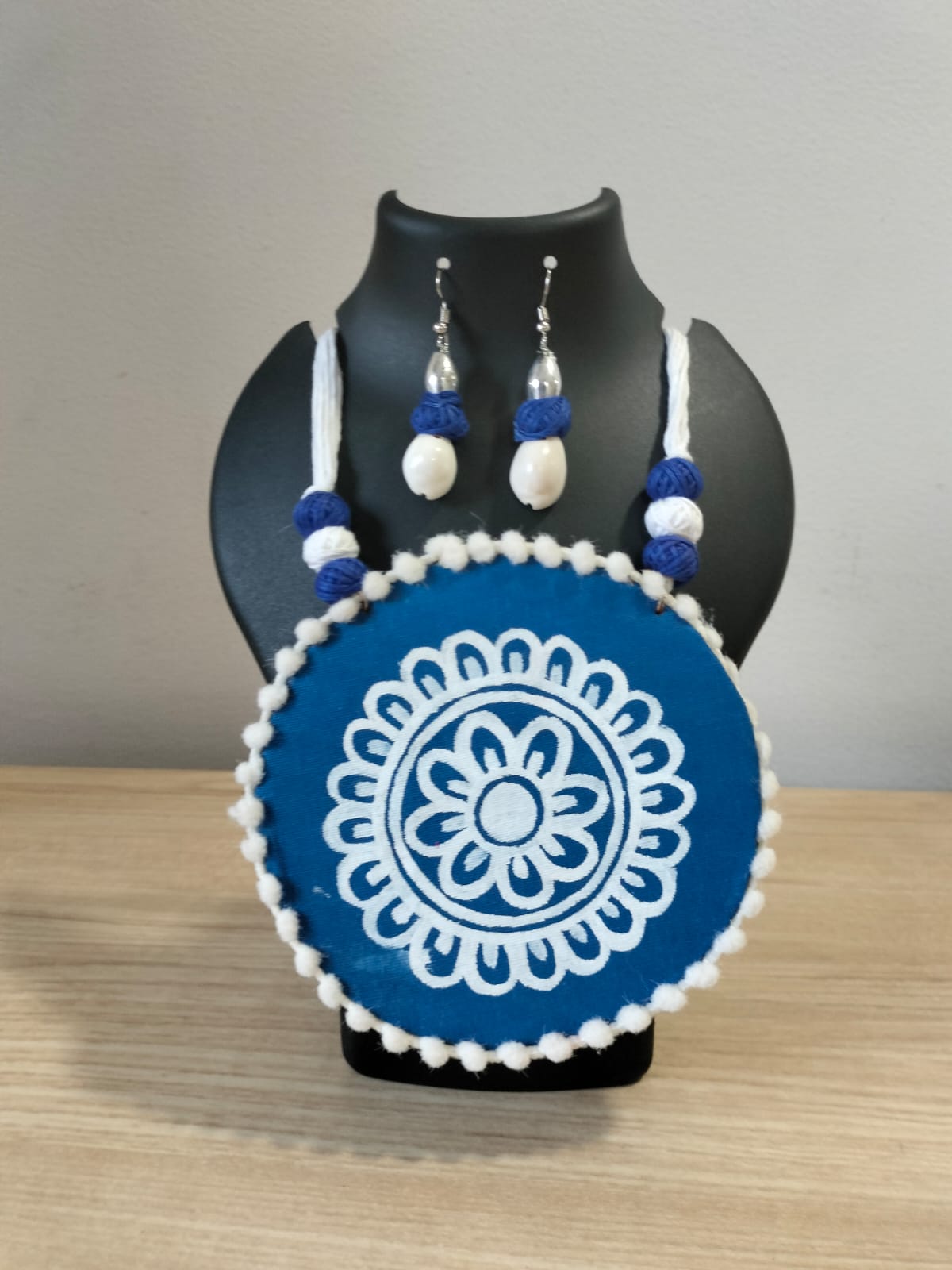 Neel Rangoli Necklace