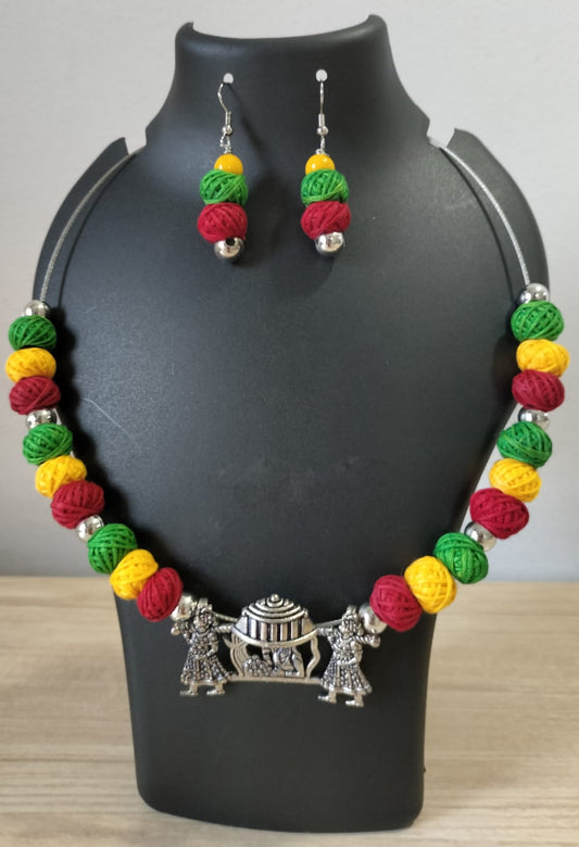 Festive Palanquin Necklace