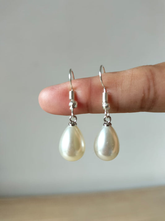 Elegant Faux Pearl Drop Hook Earrings