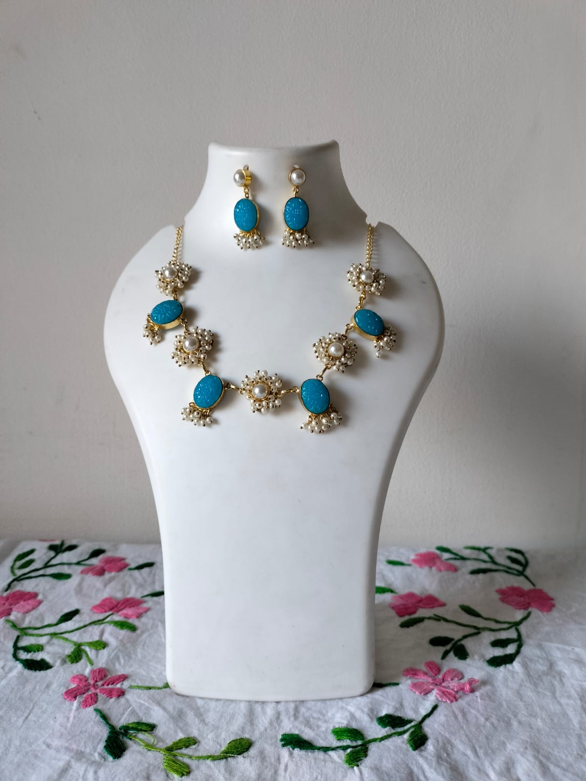 Azure Bloom Pearl Set