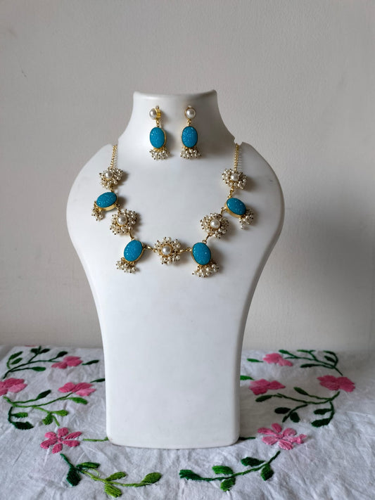 Azure Bloom Pearl Set