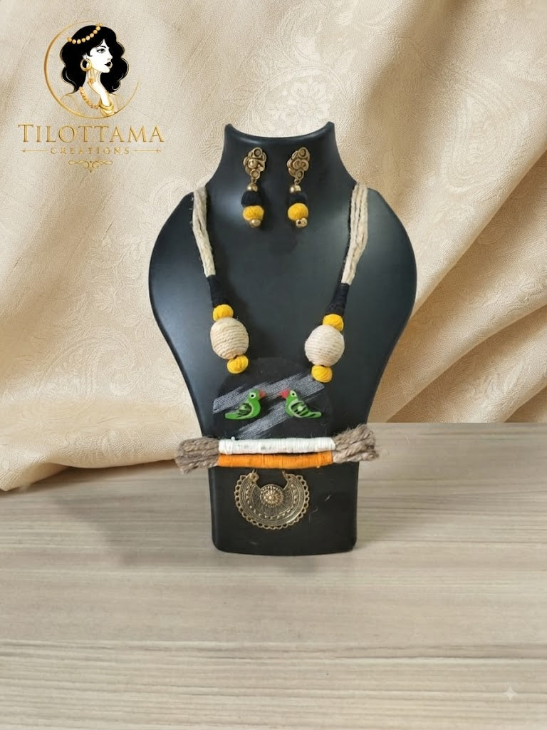 Tribal Echoes Jute Parrot Necklace Set