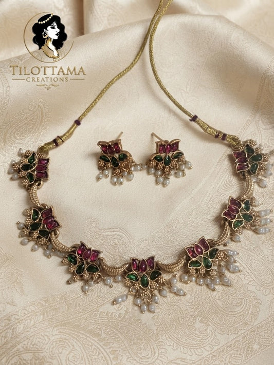 Royal Lotus Heritage Choker Set