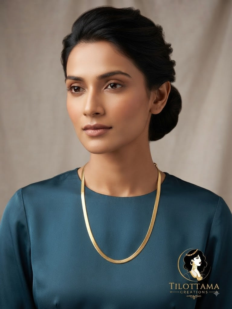 The Sleek Serpentine Chain