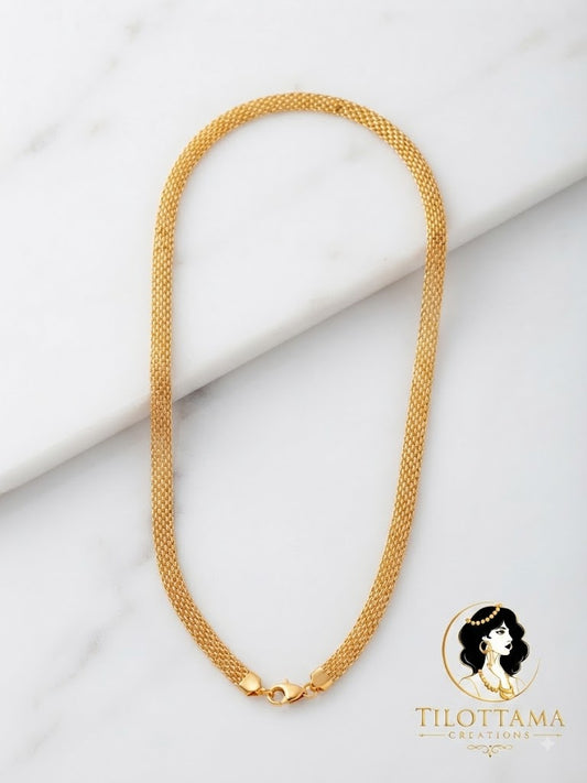 The Gilded Mesh Chain