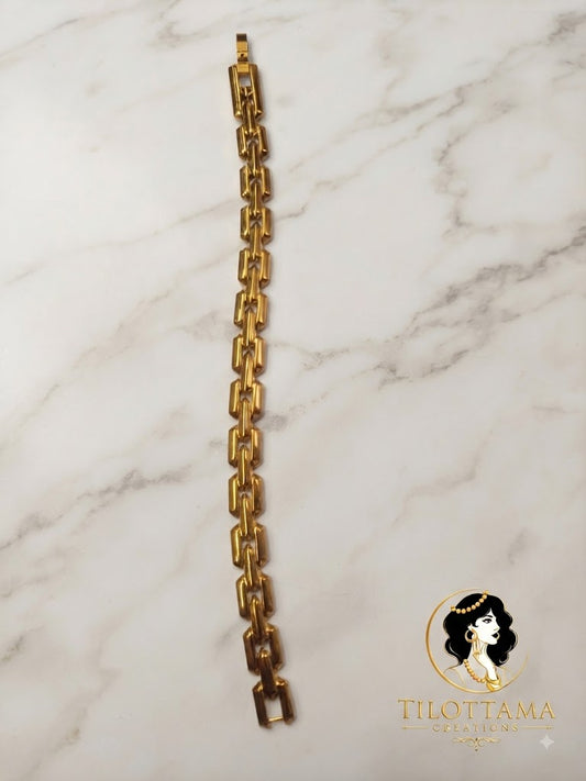 The Gilded Link Bracelet