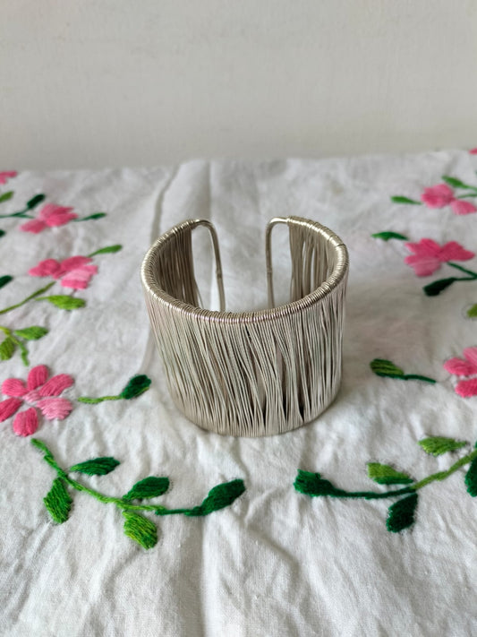 The Argent Harp Cuff