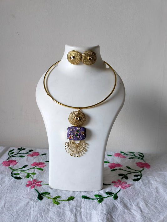 The Violet Royal Collar Set