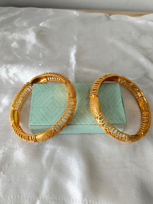 Royal Filigree Matte Gold Bangles