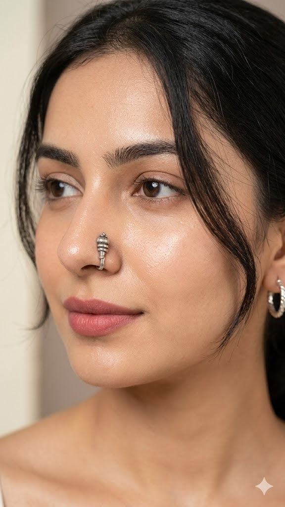 The Gada-Pushpa Nose pin