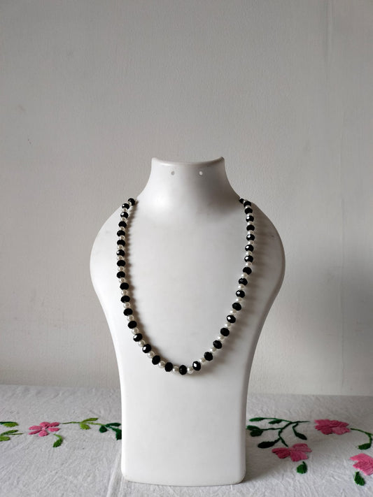 The Midnight Pearl String