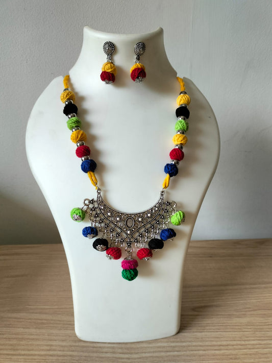 Vibrant Utsav Oxidized Jewelry Set