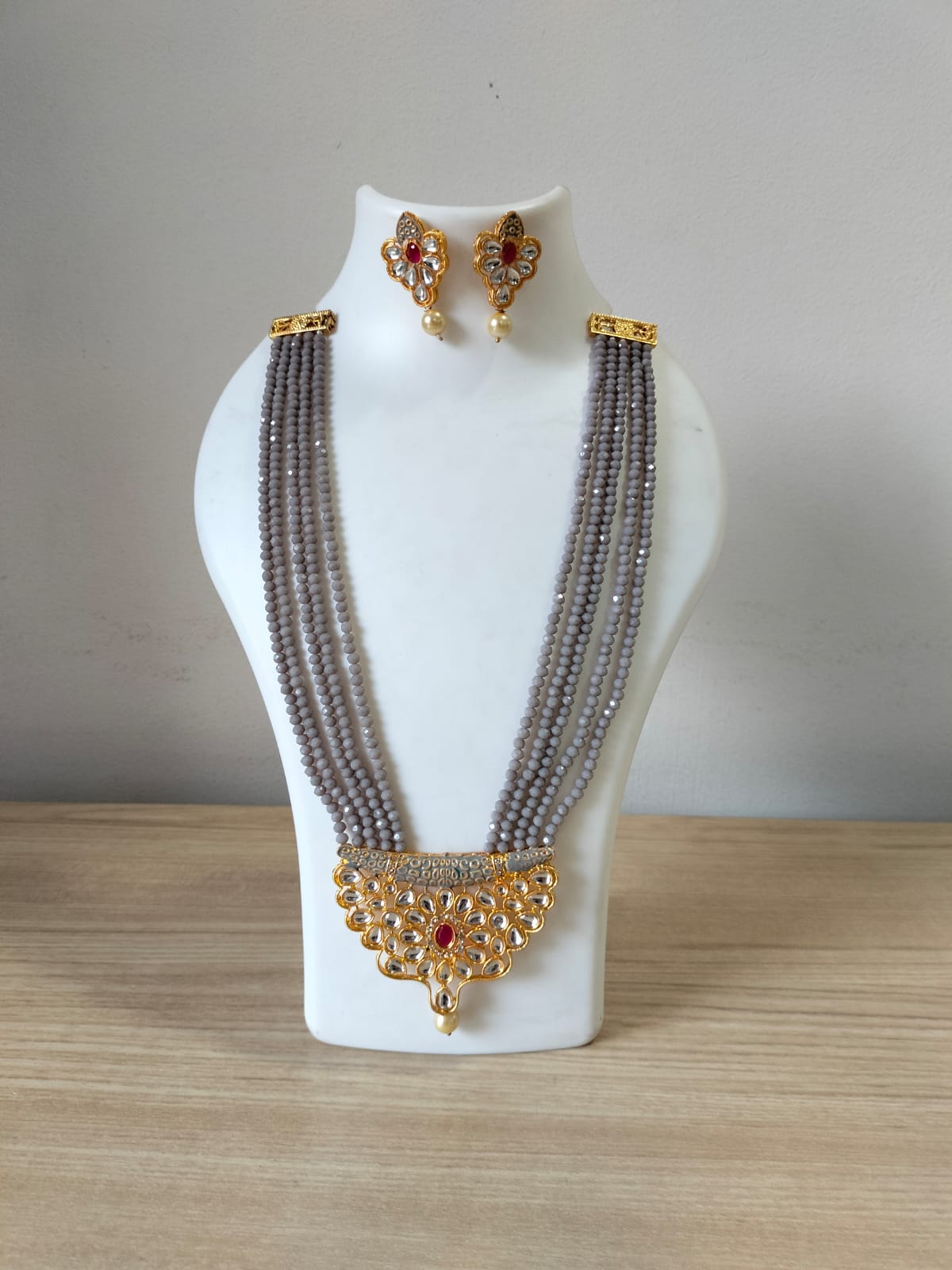 Regal Kundan & Grey Bead Multi-Strand Set