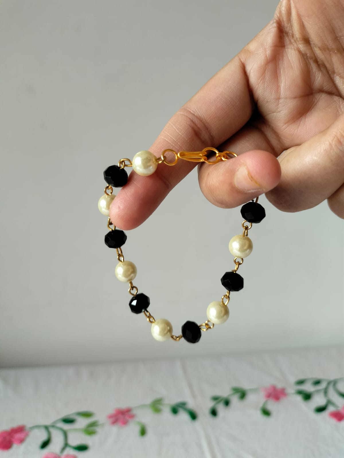The Ebony & Alabaster Link Bracelet