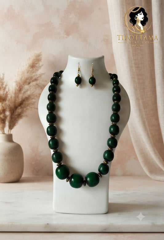 Deep Emerald Green Polished Beaded Necklace & Earring Set