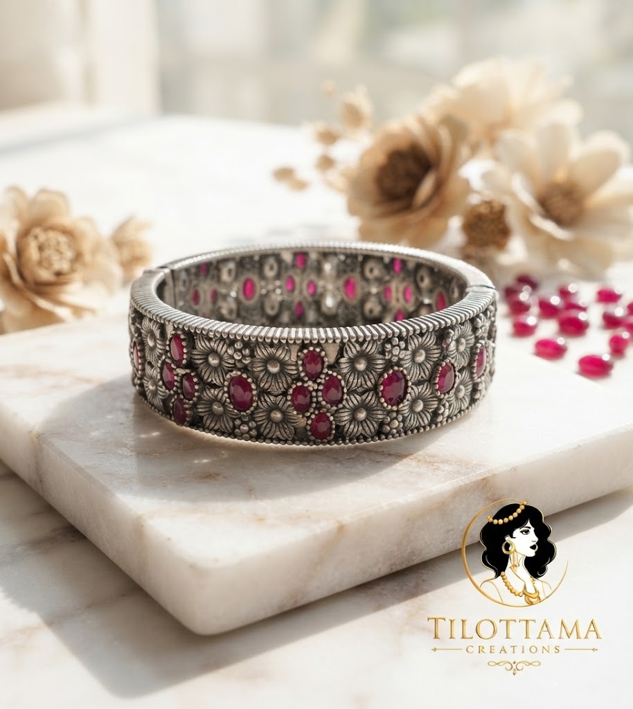 Vintage Ruby-Tone Floral Kada