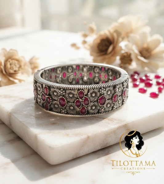 Vintage Ruby-Tone Floral Kada