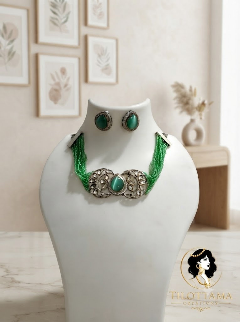 The Emerald Embrace Choker Set