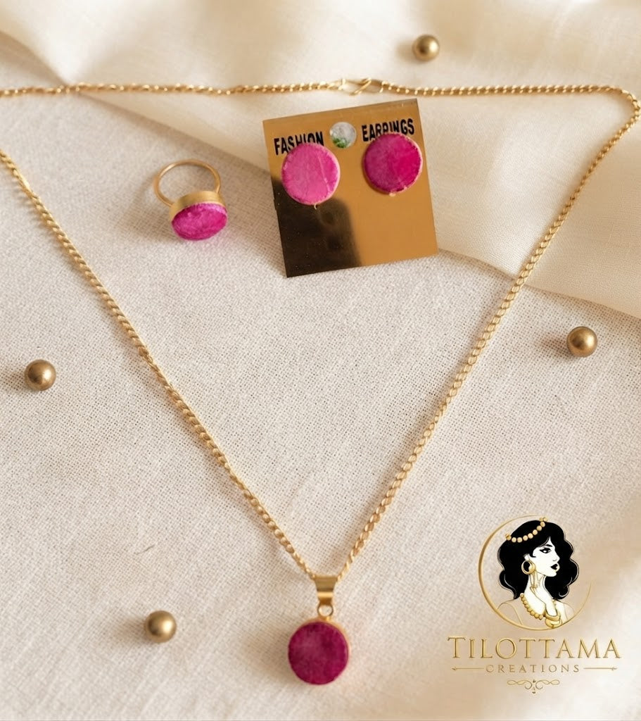 Fuchsia Circular Wood Set