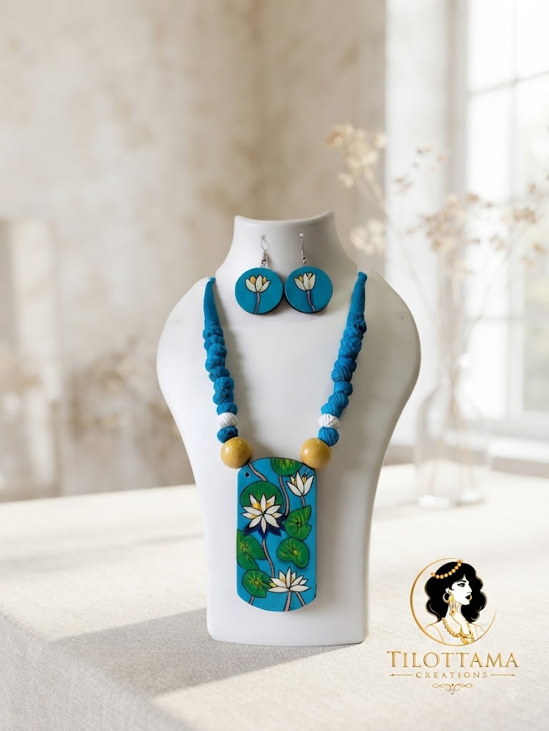 The Lotus Pond Hand-Painted Set
