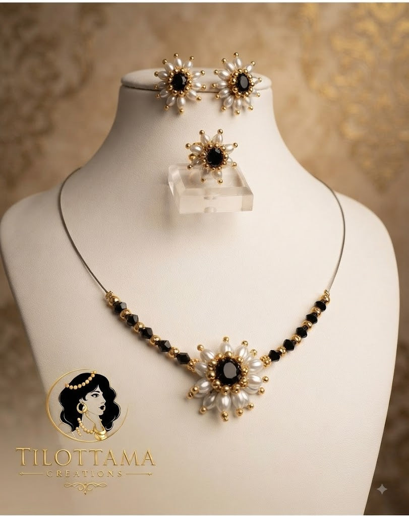 The Noir Pearl Bloom Set