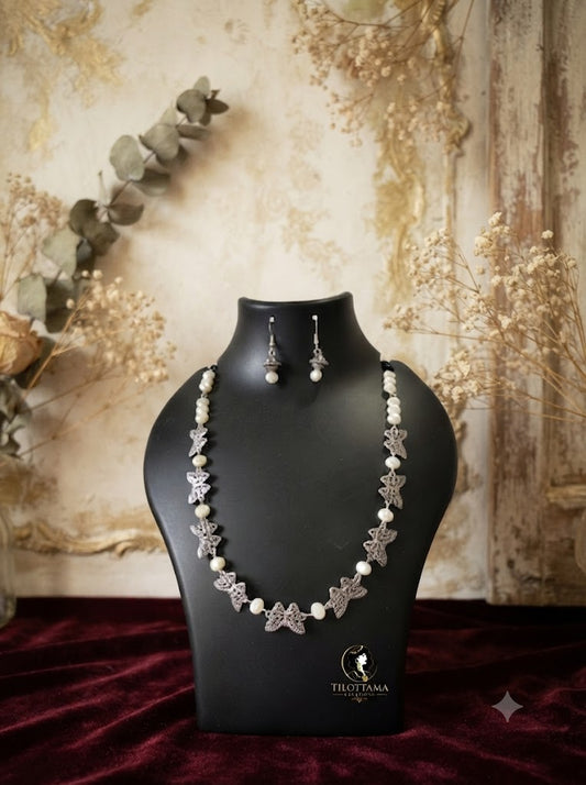 The Pearlescent Monarch Set